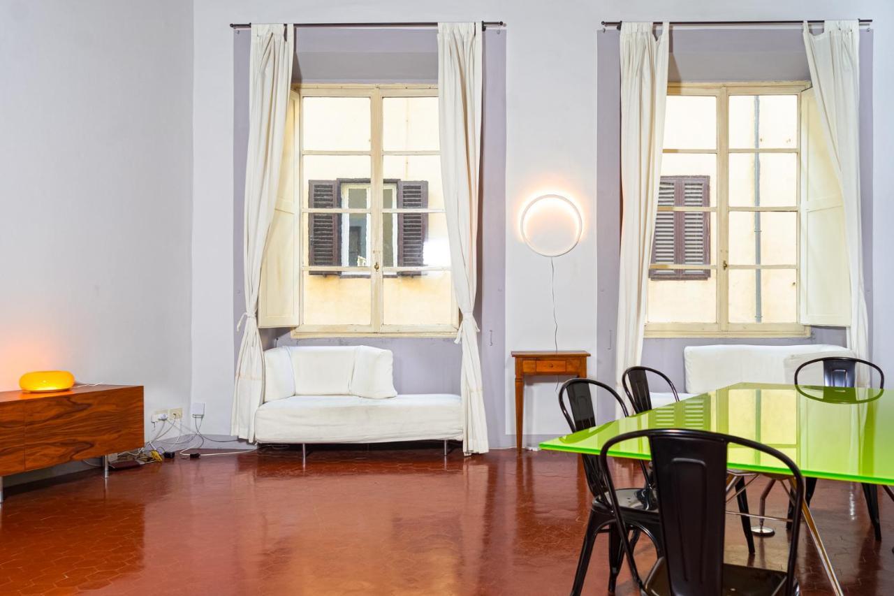 Elegant Apartment Near Piazza Della Signoria フィレンツェ エクステリア 写真