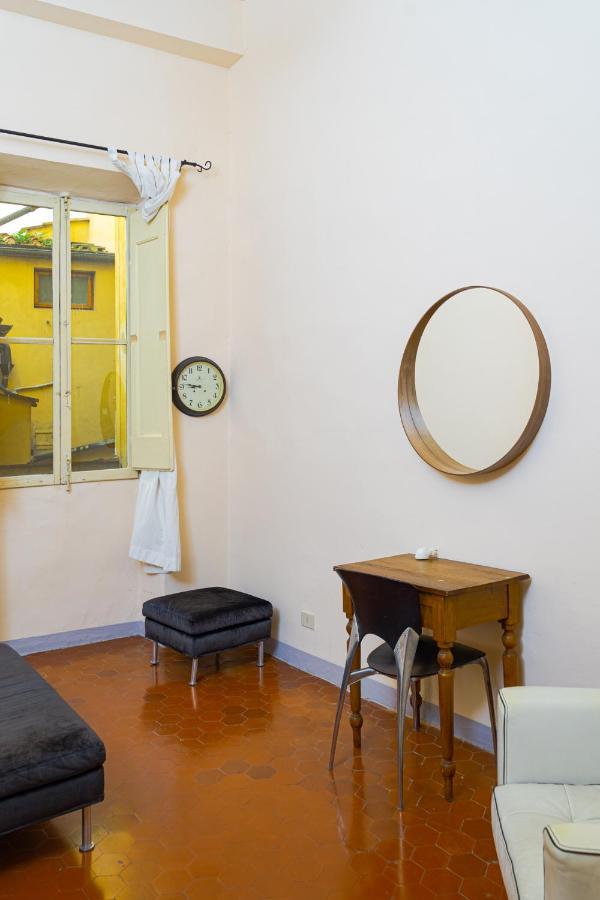 Elegant Apartment Near Piazza Della Signoria フィレンツェ エクステリア 写真